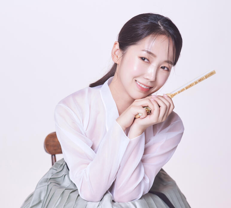 Artistic Director Dr. Sangah Lee